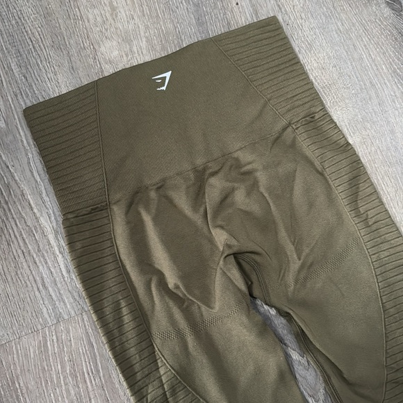 GYMSHARK WOMENS
ENERGY+ SEAMLESS LEGGINGS - Picture 5 of 5